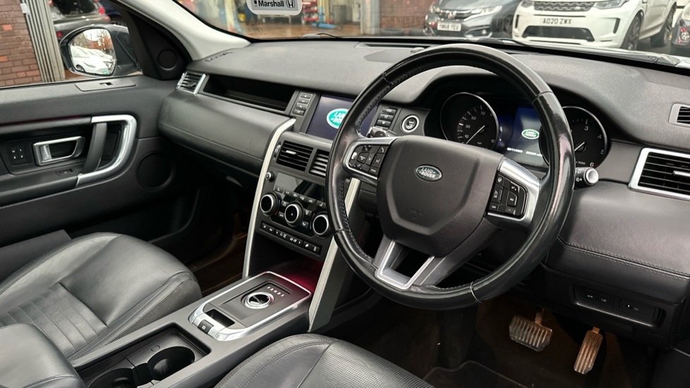 Used Land Rover Discovery Sport 2015 for sale - 76514708: Photo 9