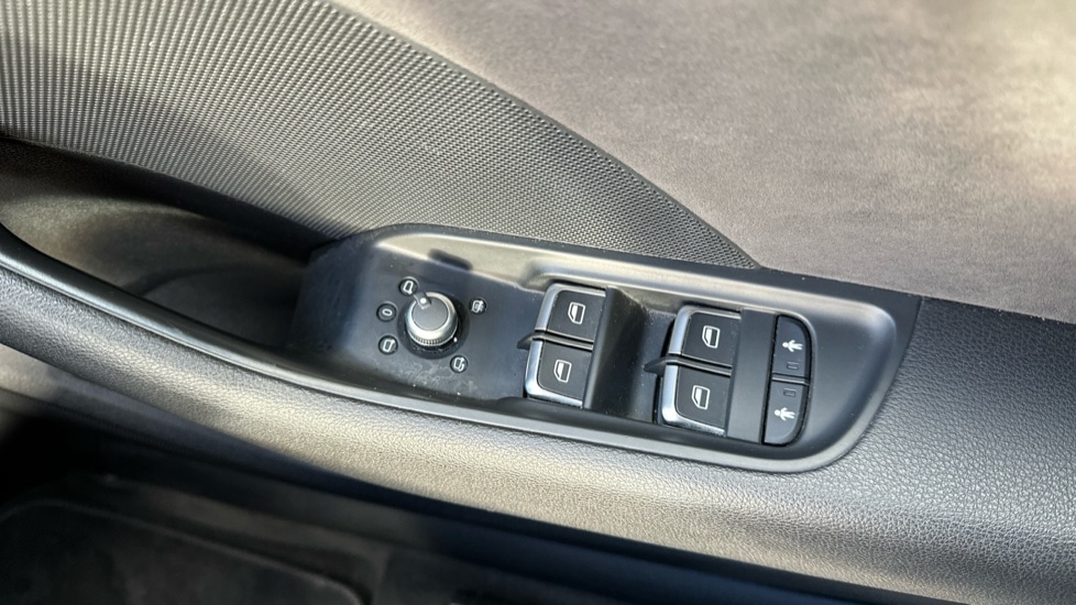 Used Audi A3 2016 for sale - 77025480: Photo 28