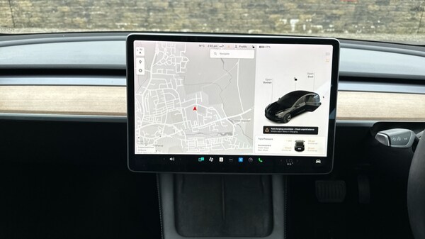 Used Tesla Model 3 2021 for sale - 76154740: Photo 12