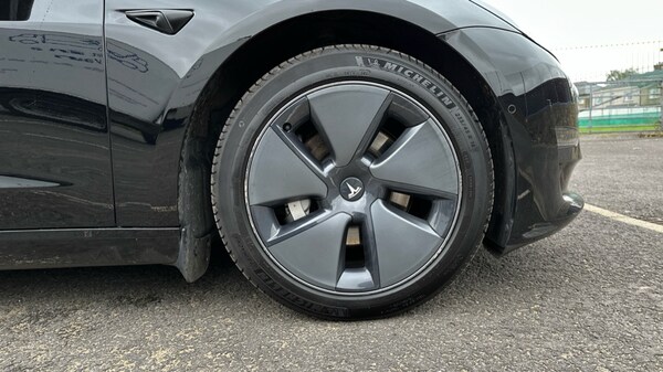 Used Tesla Model 3 2021 for sale - 76154740: Photo 20