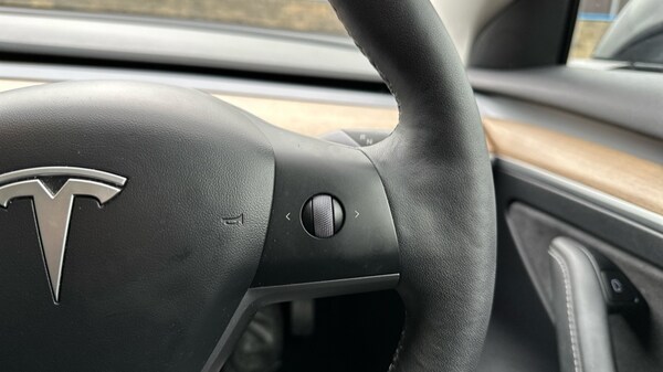 Used Tesla Model 3 2021 for sale - 76154740: Photo 22