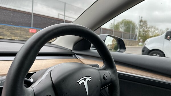 Used Tesla Model 3 2021 for sale - 76154740: Photo 24