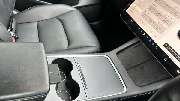 Used Tesla Model 3 2021 for sale - 76154740: Photo 28