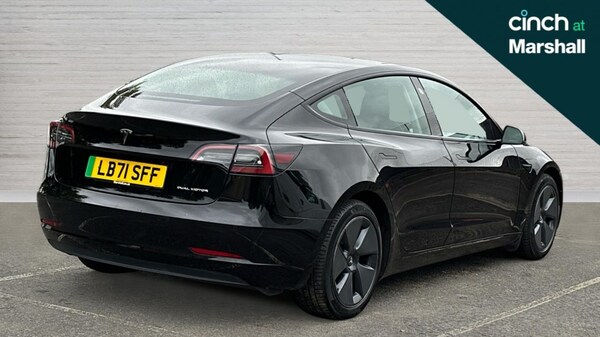 Used Tesla Model 3 2021 for sale - 76154740: Photo 3