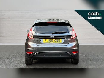 Used Ford Fiesta 2016 for sale - 76652581: Photo