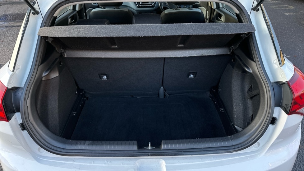 Used Hyundai i20 2016 for sale - 77060716: Photo 15