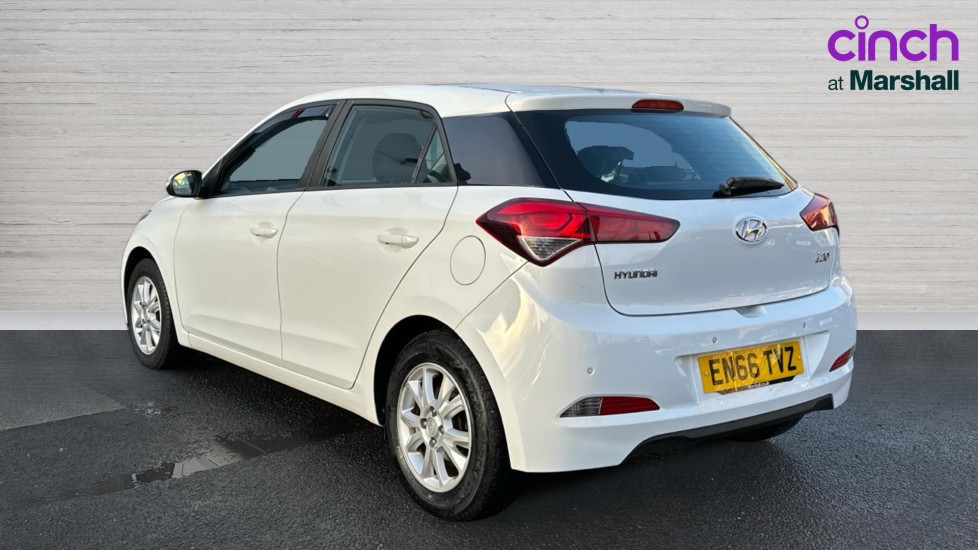 Used Hyundai i20 2016 for sale - 77060716: Photo 5