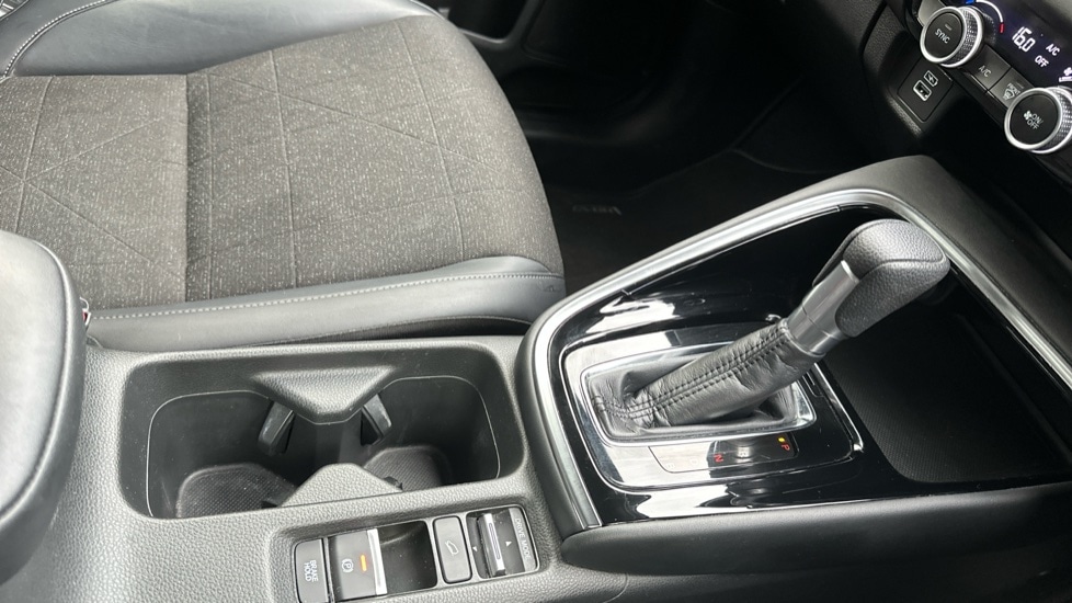 Used Honda HR-V 2021 for sale - 76140362: Photo 24