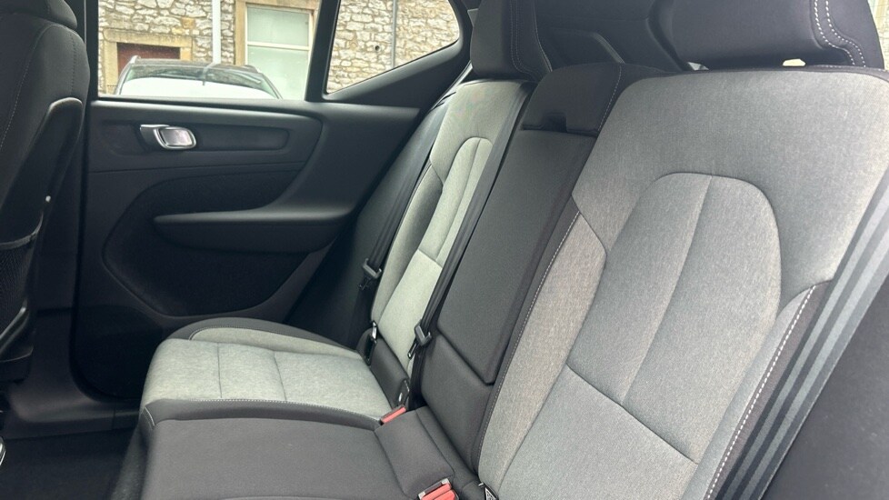 Used Volvo XC40 2023 for sale - 75992736: Photo 14