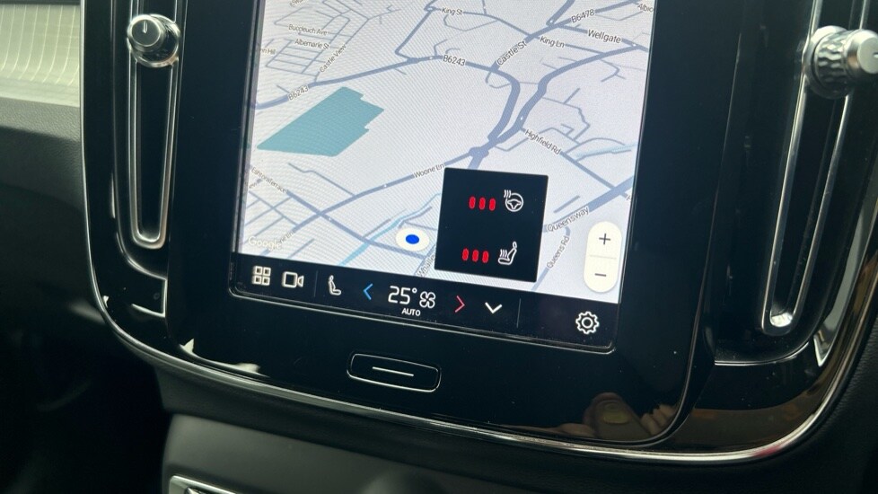 Used Volvo XC40 2023 for sale - 75992736: Photo 31