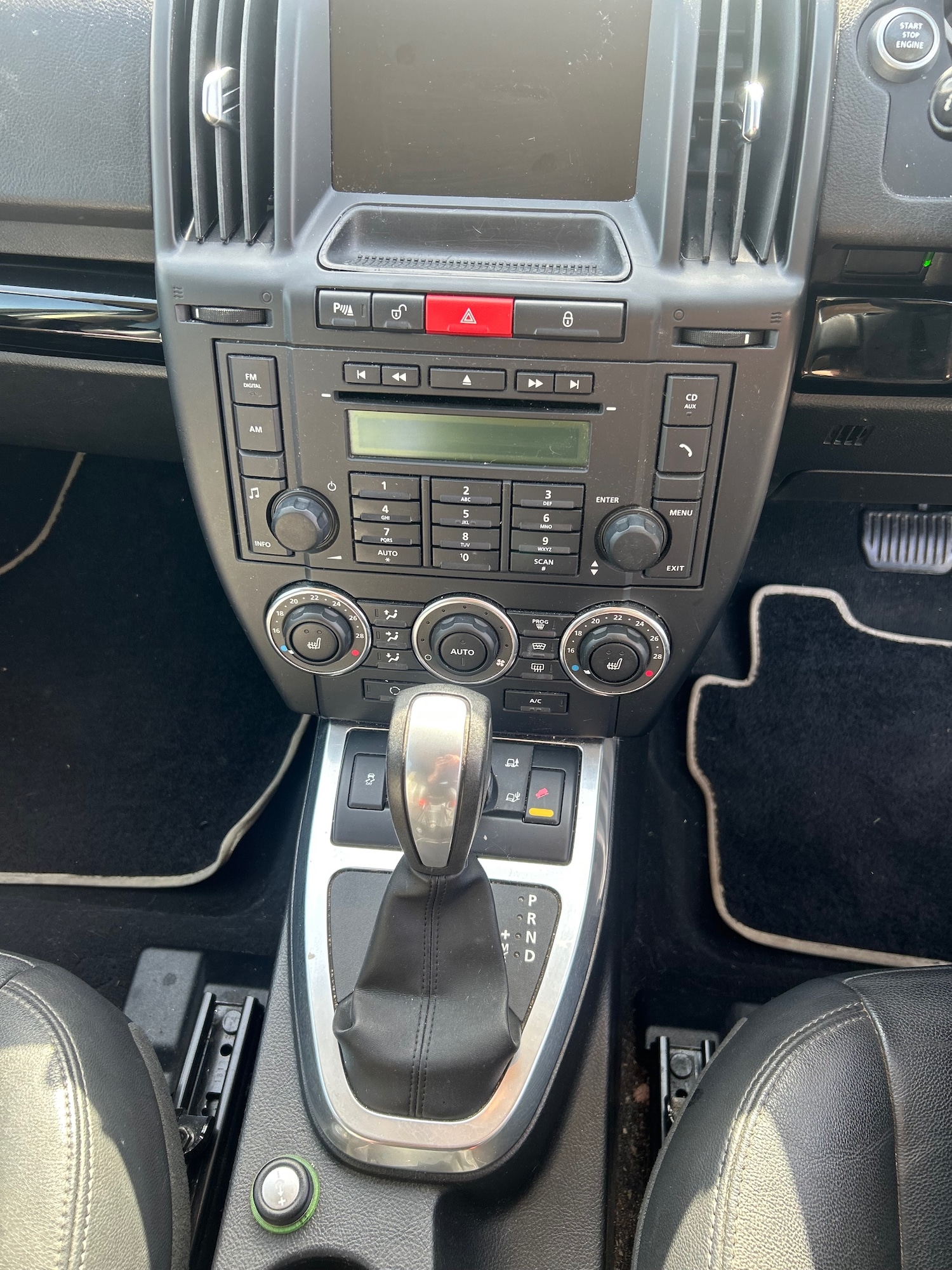 Used Land Rover Freelander 2011 for sale - 78165596: Photo 11