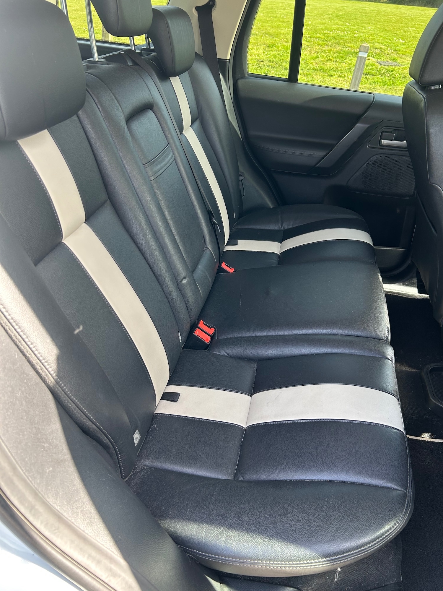 Used Land Rover Freelander 2011 for sale - 78165596: Photo 8