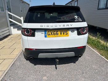 Used Land Rover Discovery Sport 2016 for sale - 78979878: Photo