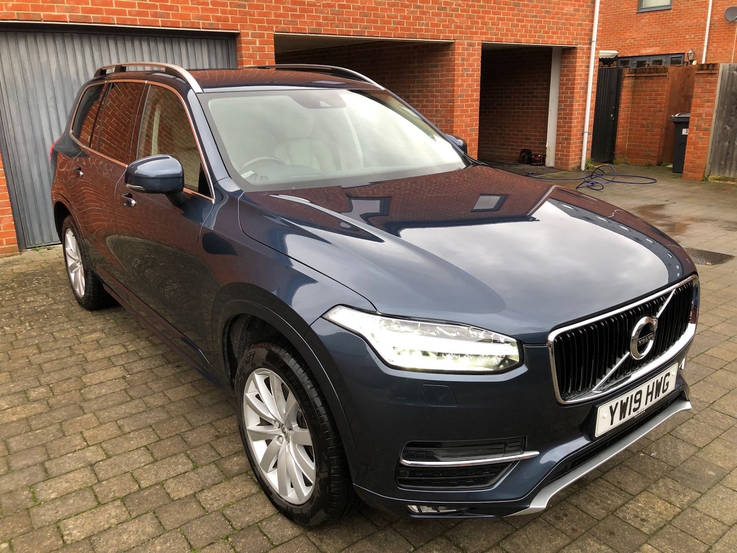 Used Volvo XC90 2019 for sale - 76974596: Photo 2