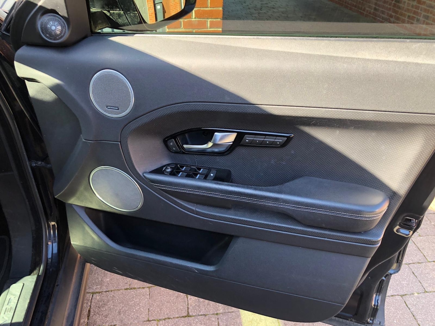 Used Land Rover Range Rover Evoque 2011 for sale - 77606812: Photo 17