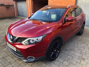 Nissan - Qashqai