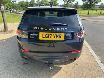 Used Land Rover Discovery Sport 2017 for sale - 79623512: Photo