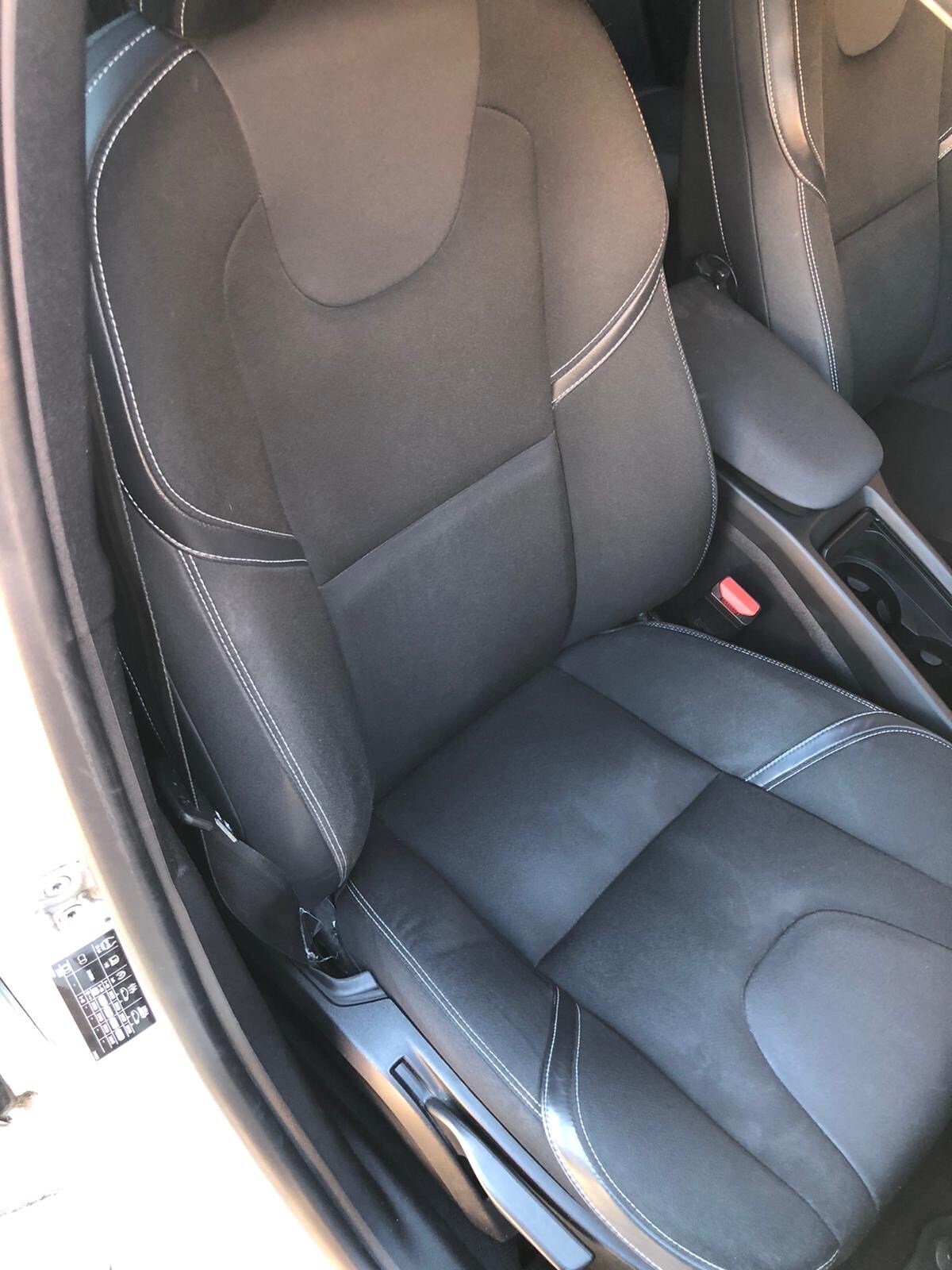 Used Volvo V40 2015 for sale - 76026286: Photo 12