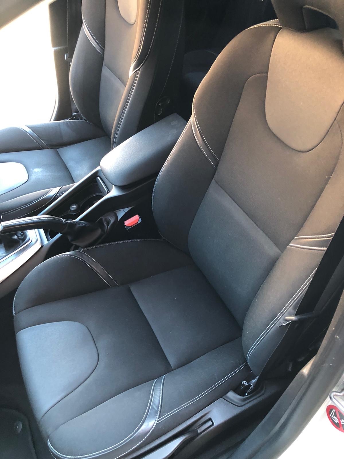 Used Volvo V40 2015 for sale - 76026286: Photo 14