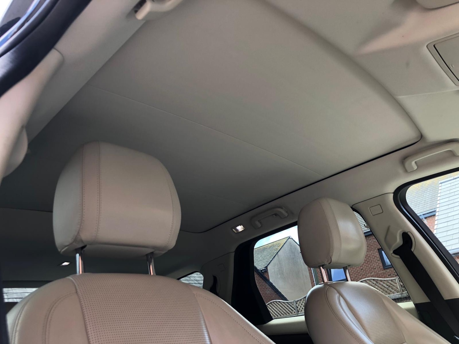 Used Land Rover Discovery Sport 2017 for sale - 77446436: Photo 13