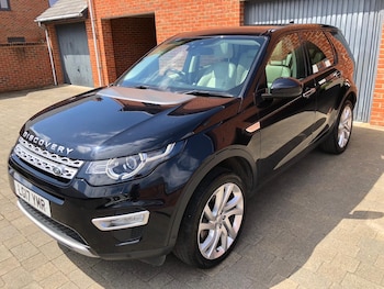 Used Land Rover Discovery Sport 2017 for sale - 77446436: Photo