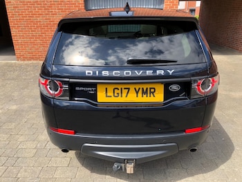 Used Land Rover Discovery Sport 2017 for sale - 77446436: Photo