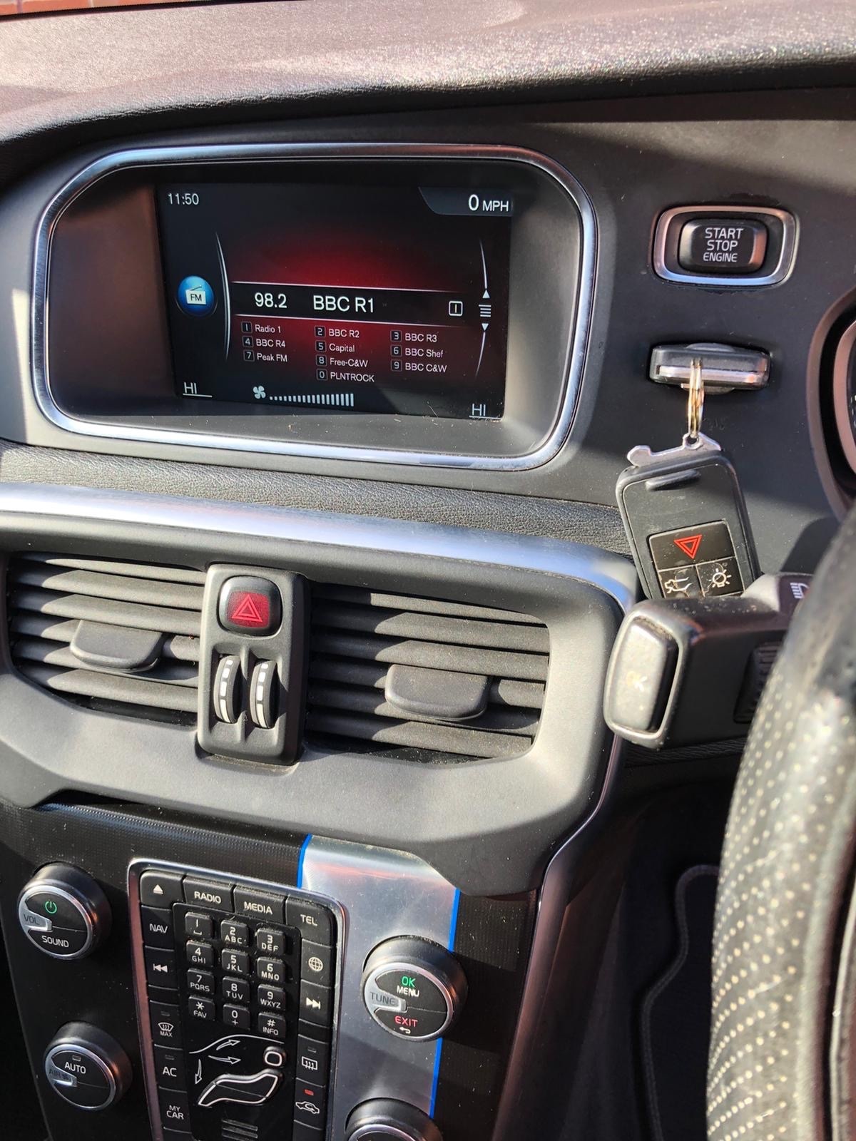 Used Volvo V40 2015 for sale - 76722756: Photo 13