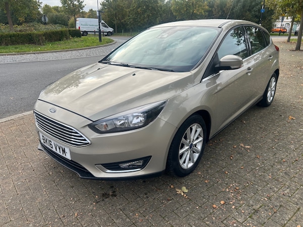Used Ford Focus 2016 for sale - 76252678: Photo 1