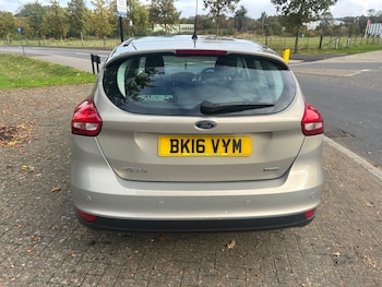 Used Ford Focus 2016 for sale - 76252678: Photo 3