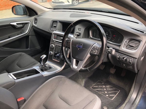 Used Volvo V60 2014 for sale - 75425330: Photo 13