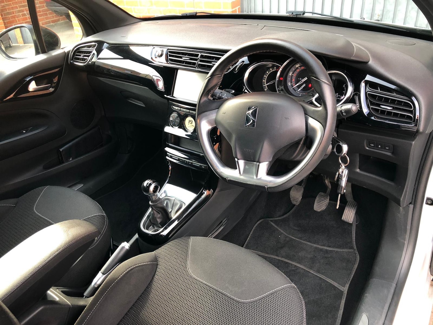 Used DS Automobiles DS 3 2018 for sale - 76055799: Photo 18