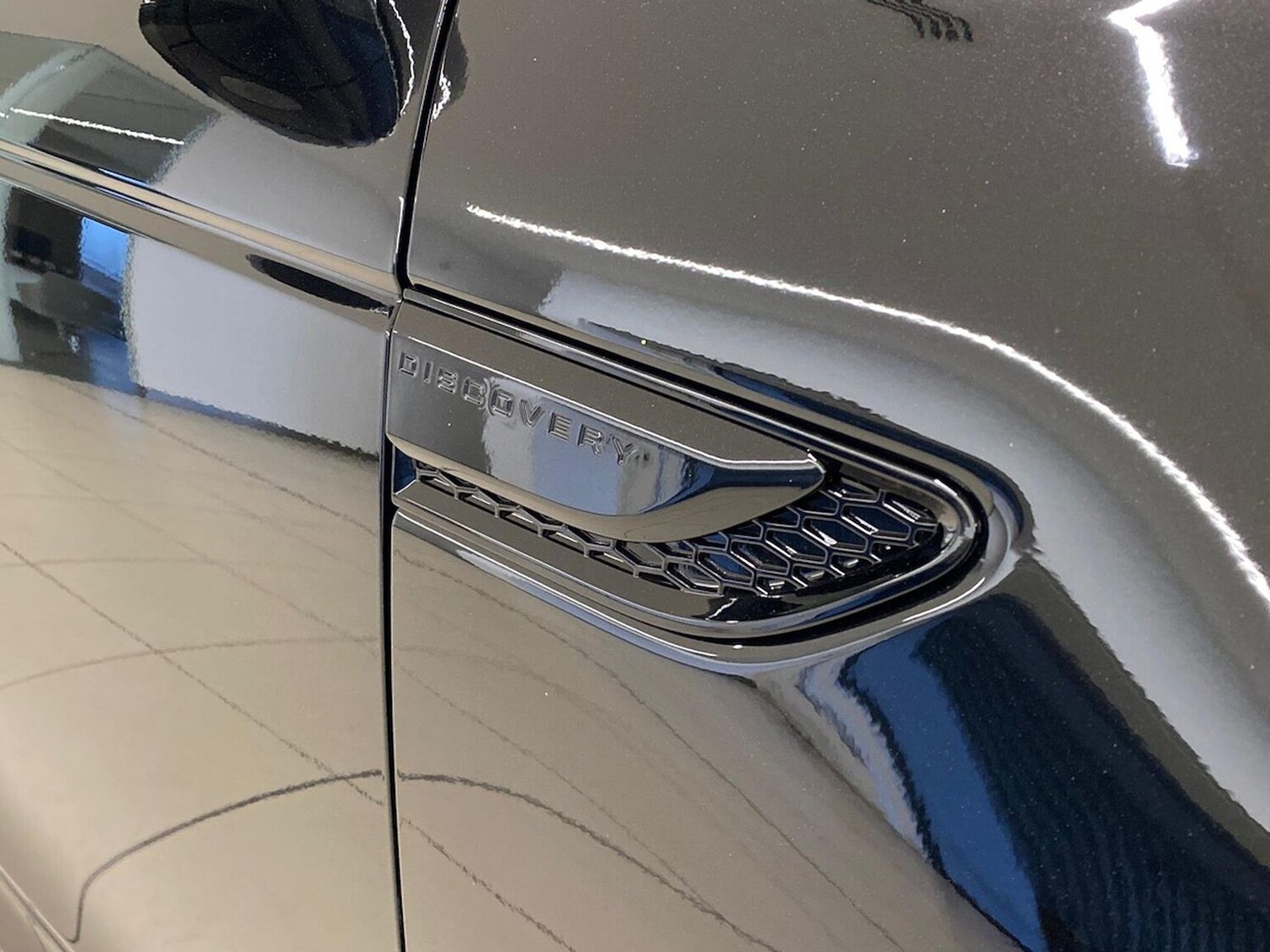 Used Land Rover Discovery Sport 2025 for sale - 78191528: Photo 30