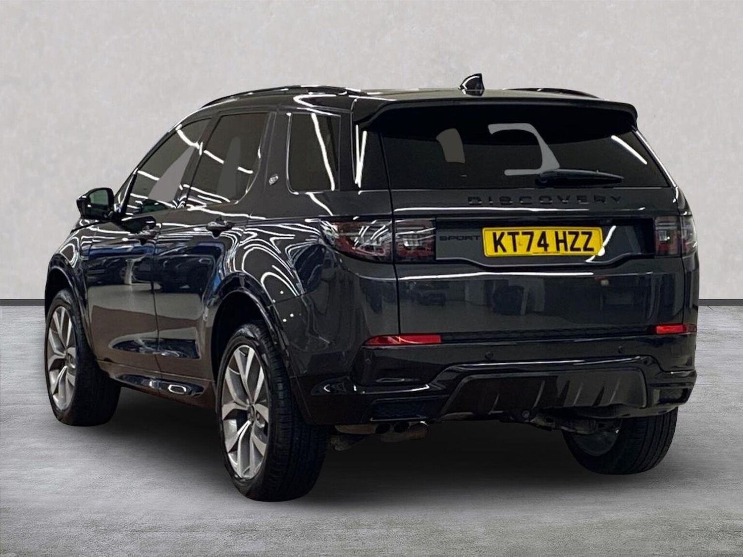 Used Land Rover Discovery Sport 2025 for sale - 76650250: Photo 2