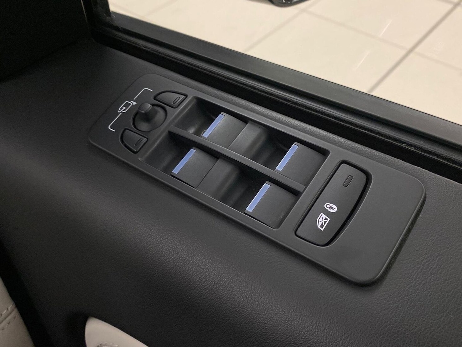 Used Land Rover Discovery Sport 2025 for sale - 76650250: Photo 35