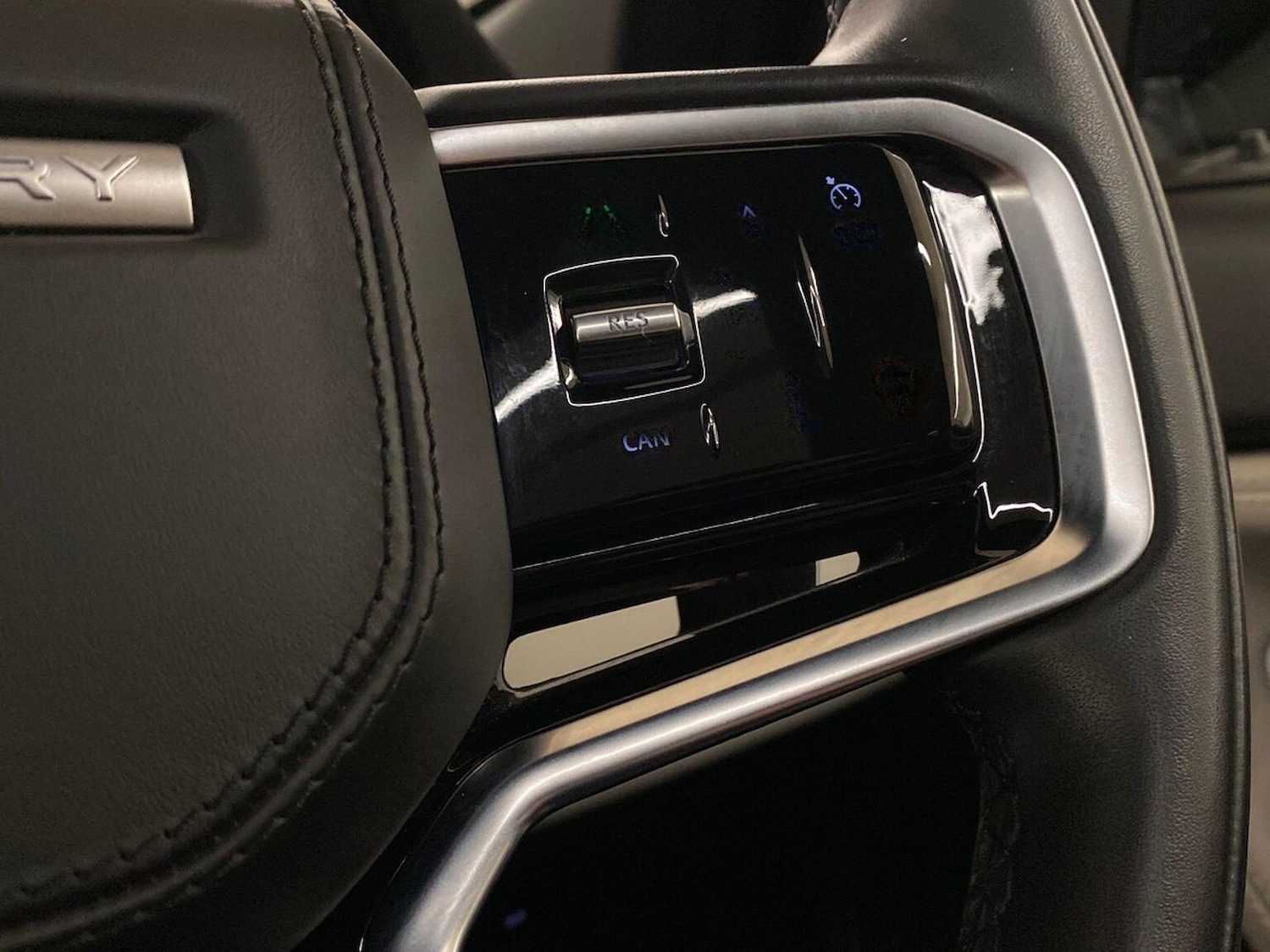 Used Land Rover Discovery Sport 2025 for sale - 76650250: Photo 36