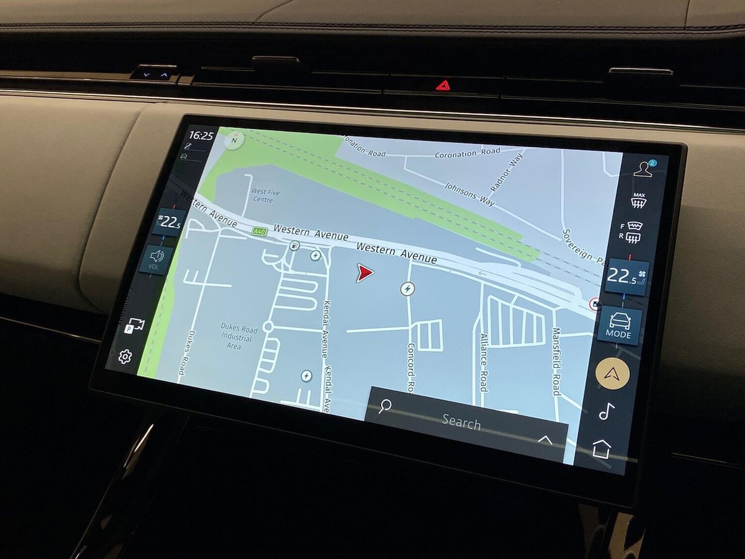 Used Land Rover Range Rover Sport 2025 for sale - 77489508: Photo 11