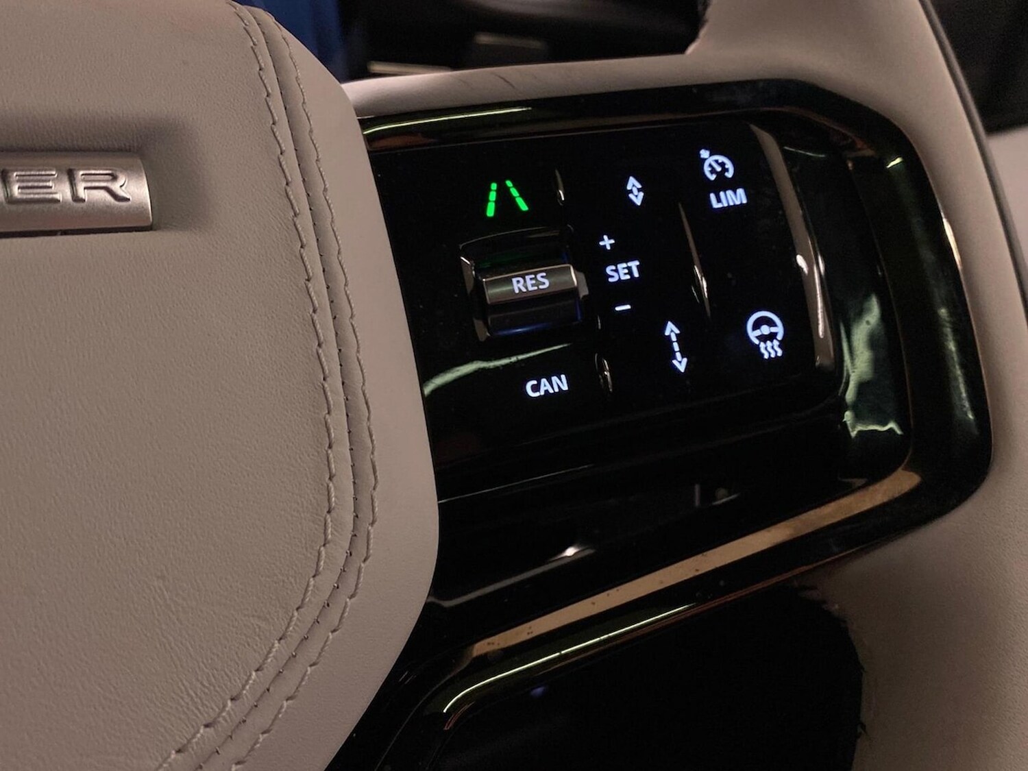 Used Land Rover Range Rover Sport 2025 for sale - 77489508: Photo 36