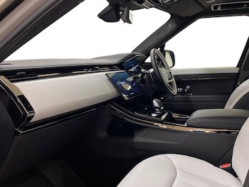 Used Land Rover Range Rover Sport 2025 for sale - 77489508: Photo