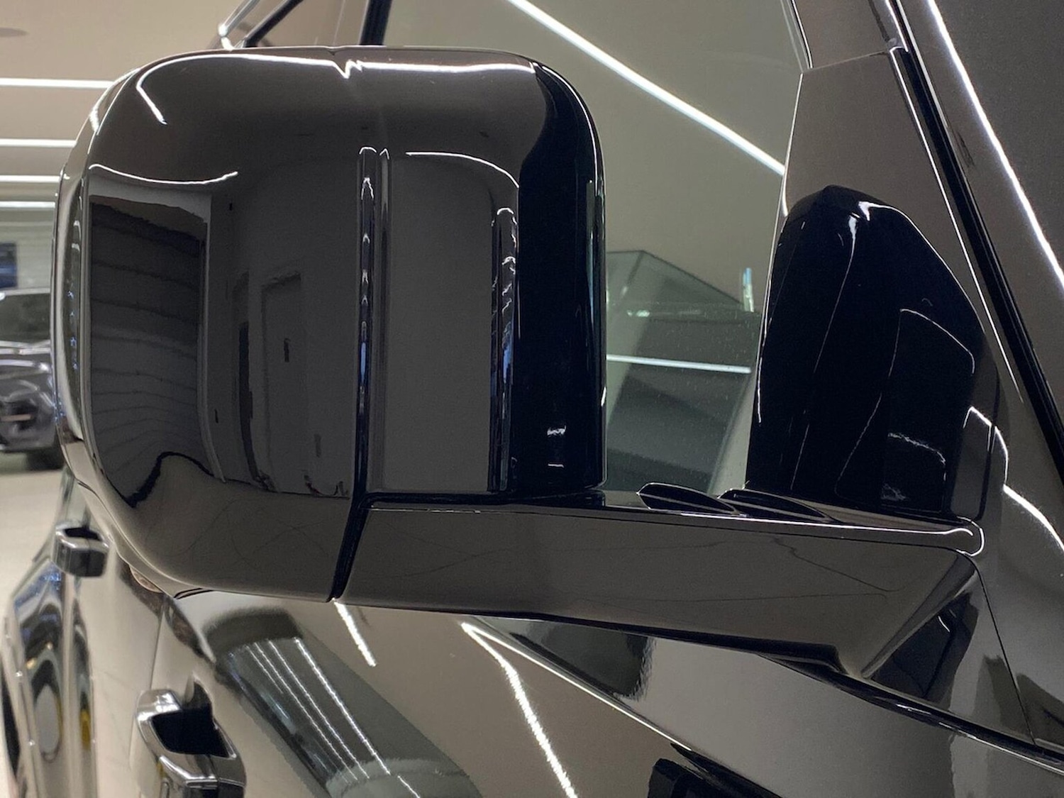 Used Land Rover Defender 2024 for sale - 77014907: Photo 31