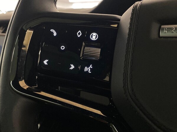 Used Land Rover Range Rover Evoque 2025 for sale - 76243907: Photo 33
