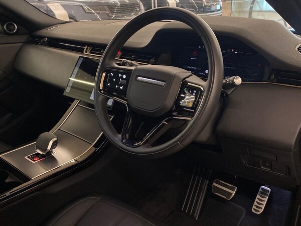 Used Land Rover Range Rover Evoque 2025 for sale - 76243907: Photo 34