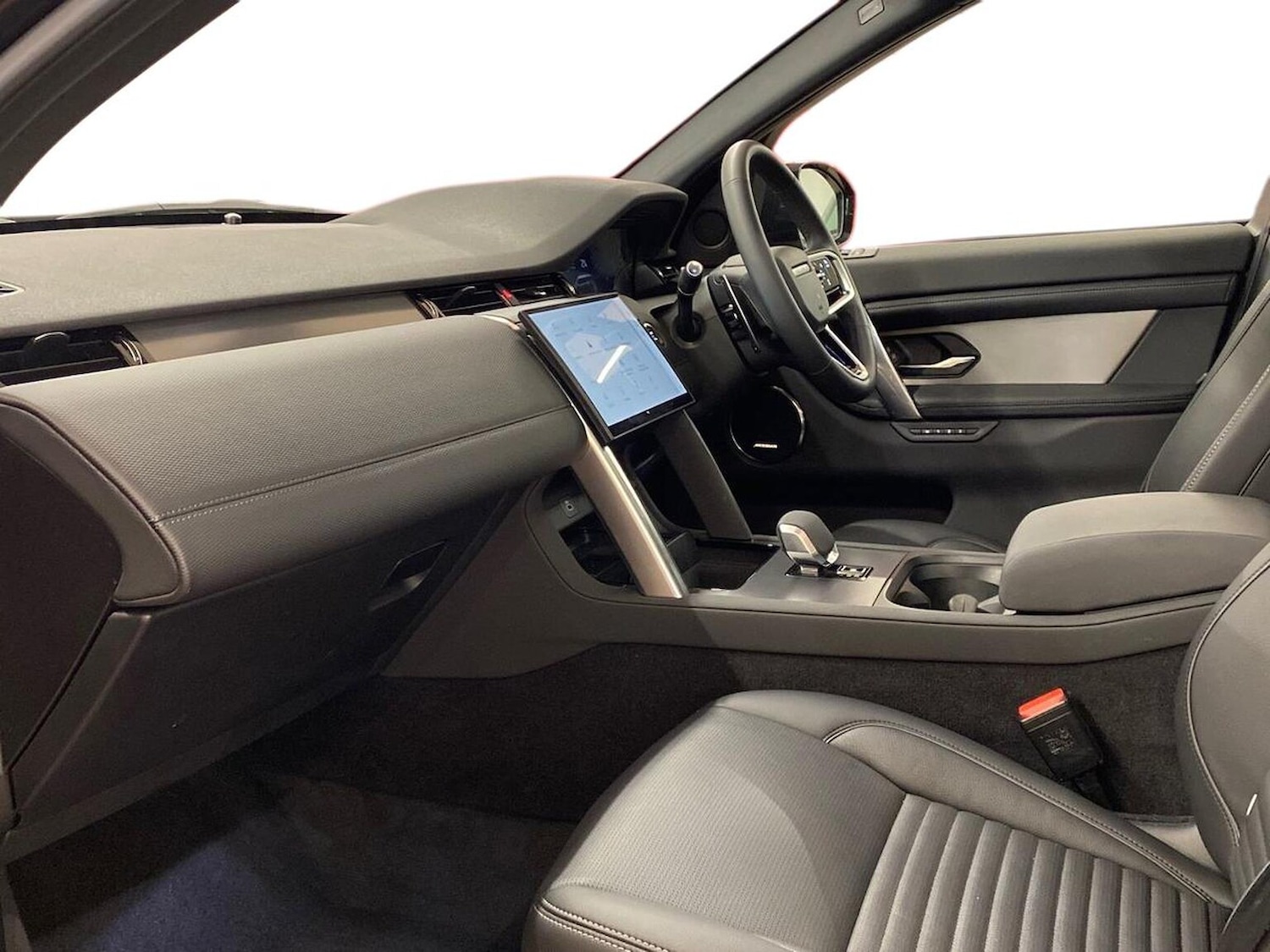 Used Land Rover Discovery Sport 2025 for sale - 77701342: Photo 3