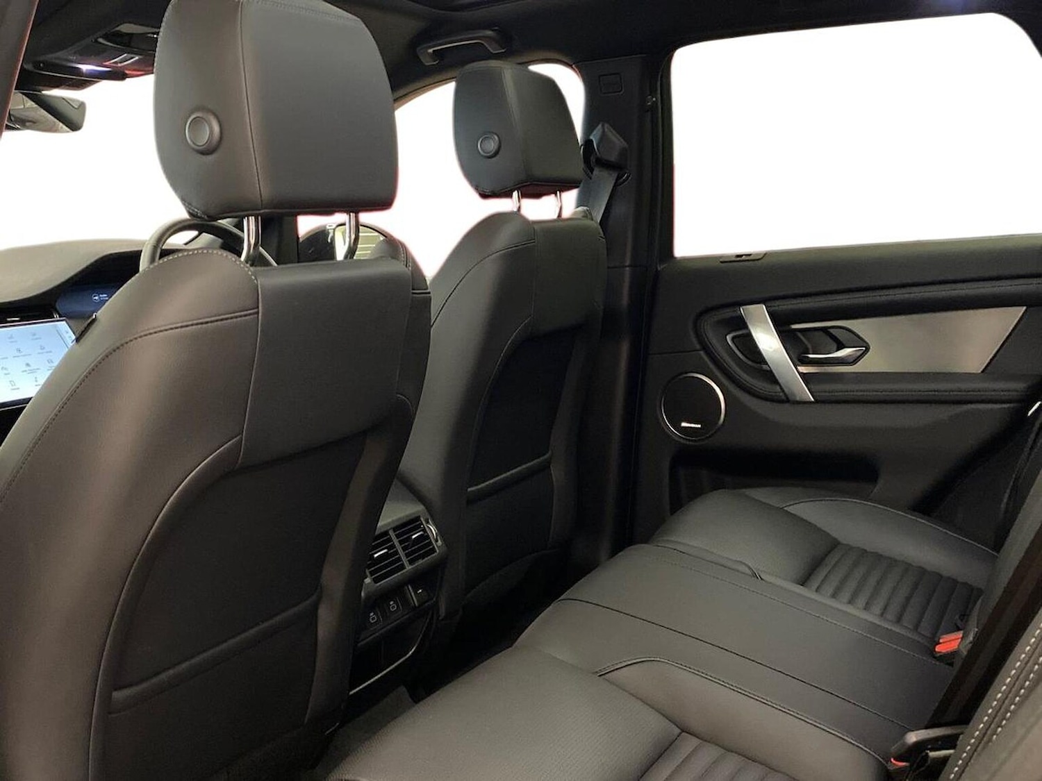 Used Land Rover Discovery Sport 2025 for sale - 77701342: Photo 4