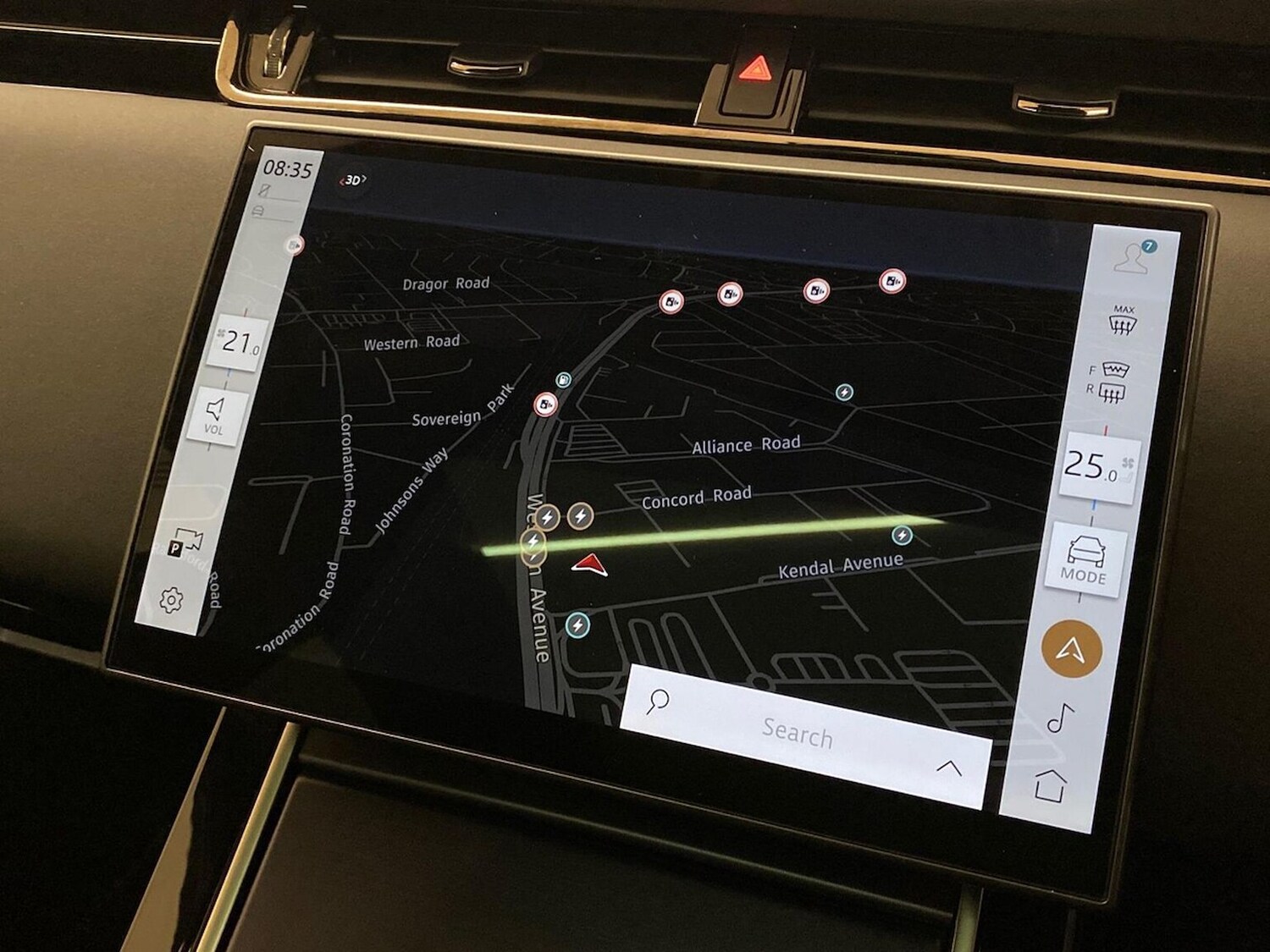 Used Land Rover Range Rover Evoque 2025 for sale - 77489542: Photo 11