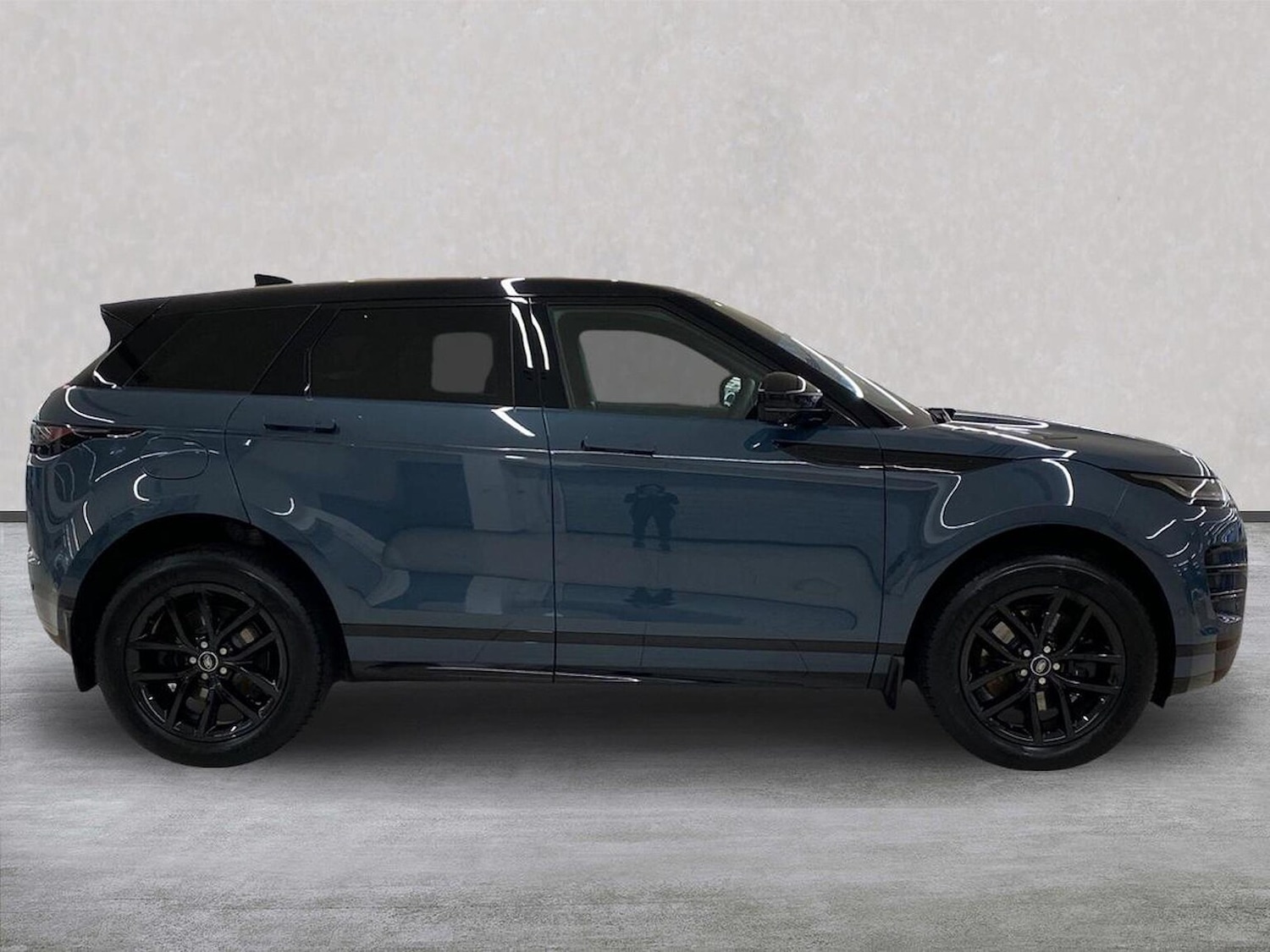 Used Land Rover Range Rover Evoque 2025 for sale - 77489542: Photo 5