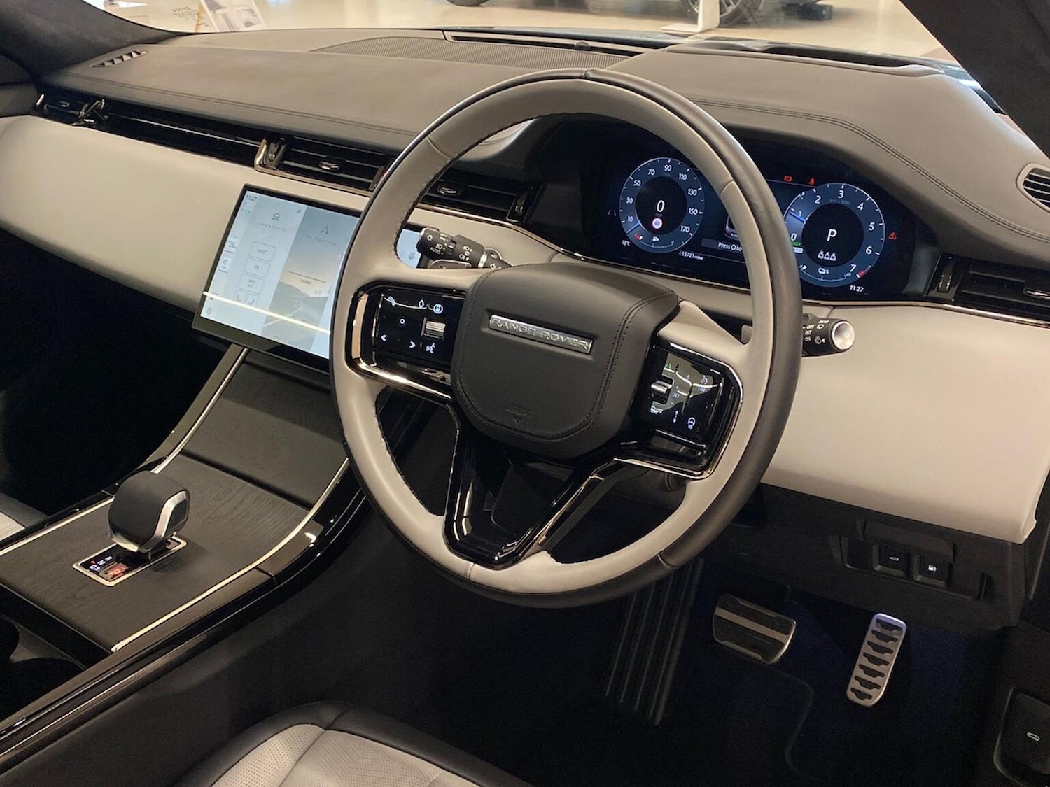 Used Land Rover Range Rover Evoque 2024 for sale - 78060620: Photo 38