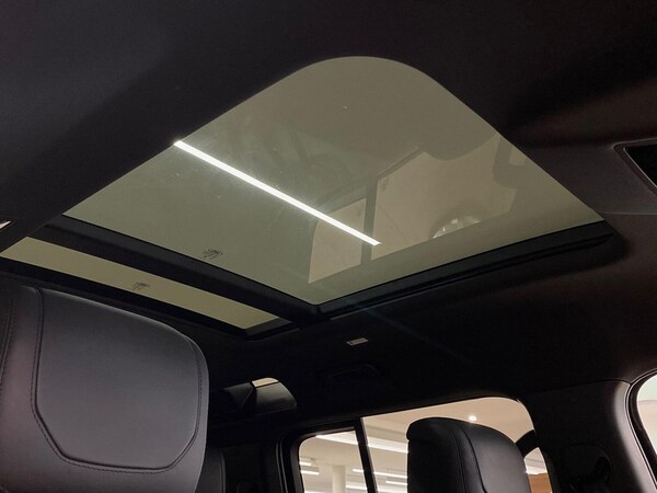 Used Land Rover Defender 2024 for sale - 76324600: Photo 21