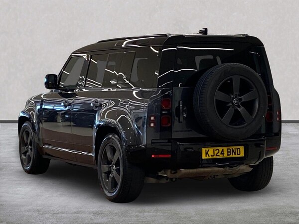 Used Land Rover Defender 2024 for sale - 76324600: Photo 2