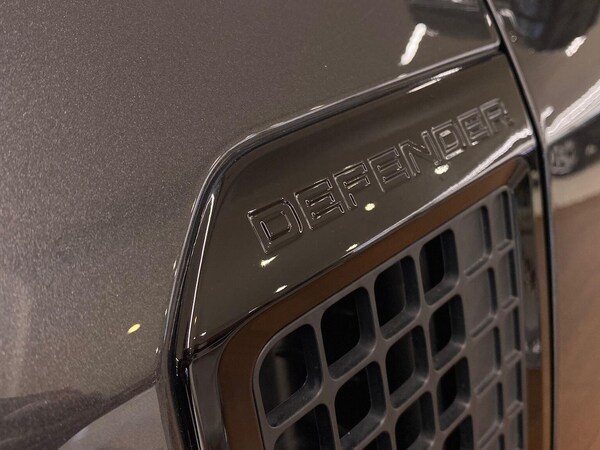 Used Land Rover Defender 2024 for sale - 76324600: Photo 34
