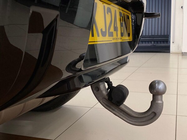 Used Land Rover Defender 2024 for sale - 76324600: Photo 36